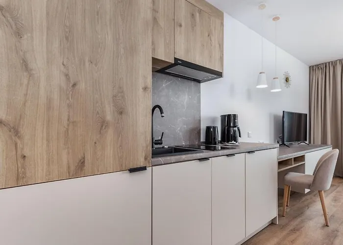 Daire Jantaris B36 Balcony And Sea View *